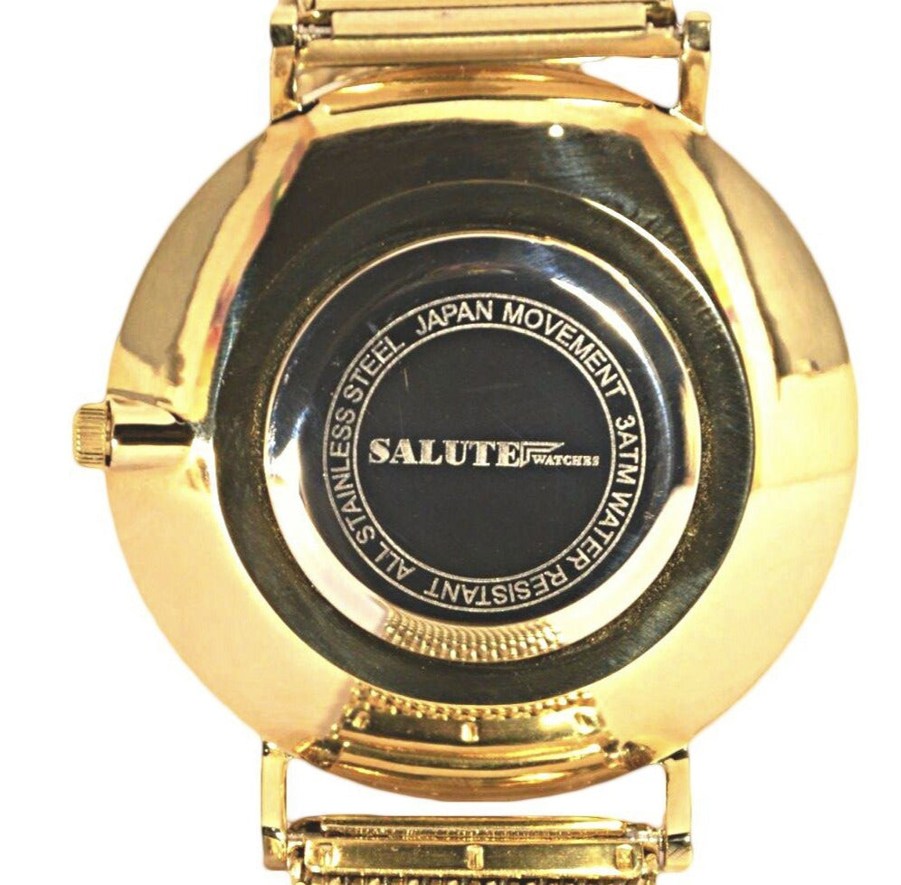 Salute Gold features premium stainless steel casing accompanied with a precise Miyota quartz movement.