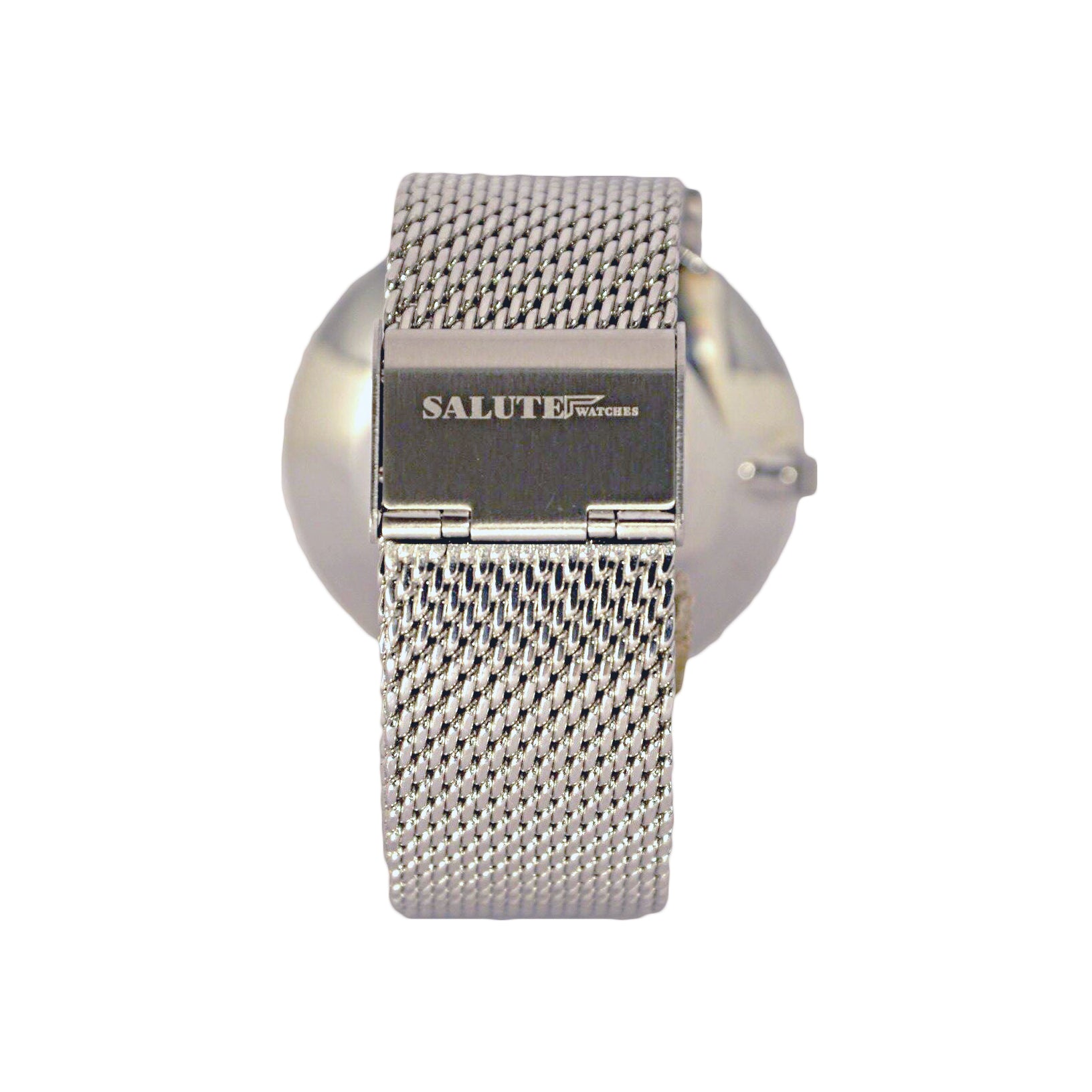 Salute Silver features premium stainless steel casing accompanied with a precise Miyota quartz movement.